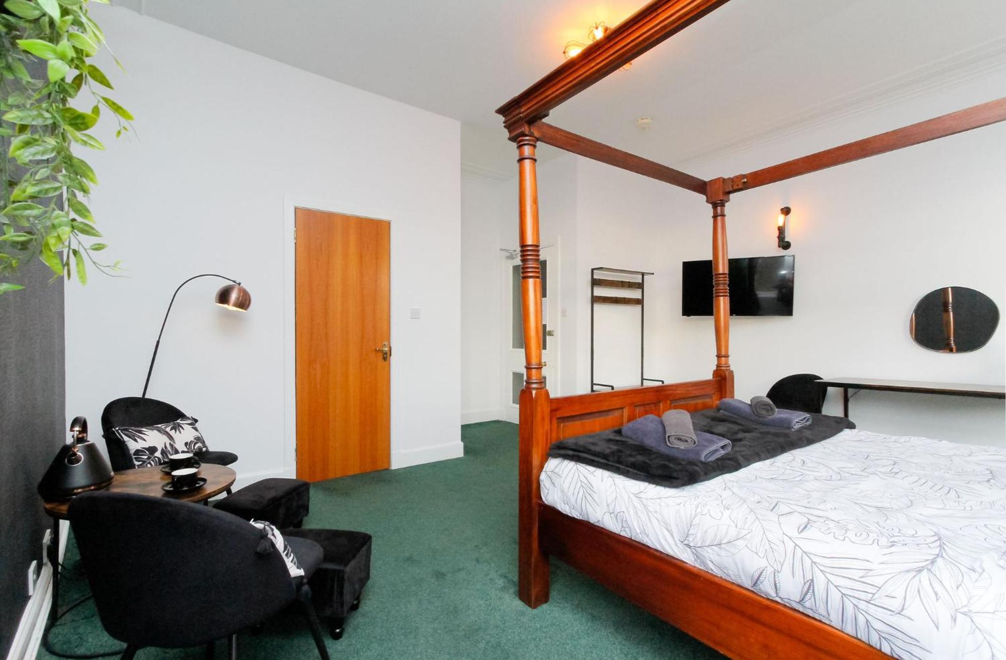Carlton Hotel 福里斯 外观 照片